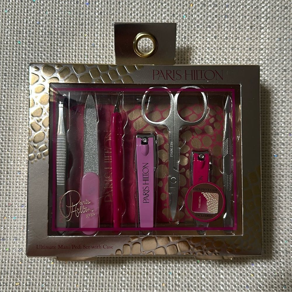 Paris Hilton Pink Gold Ultimate 7 Piece Pedi Manicure Set Case Included